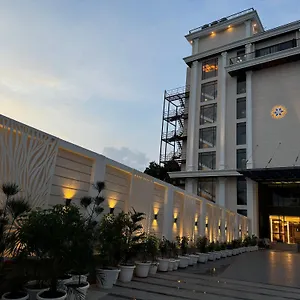 https://the-mudra.hotels-varanasi.com